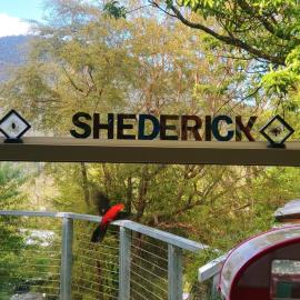 Caravan and studio set up for mountain biking, hotel i Warburton