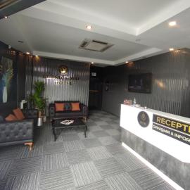 GRANDROYAL HOTEL, hotel i Gümüşyaka