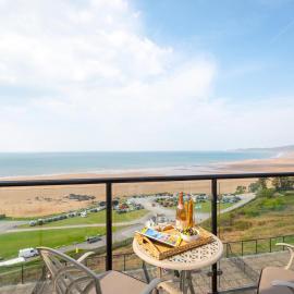 1 Bed in Clifton Court oc-fl30, hotel in Croyde