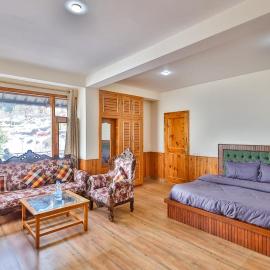 Manali Parvat View, hotel in Jagatsukh
