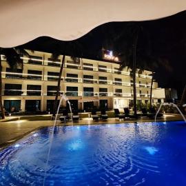 La Vida Colva Beach Resort, hotel di Colva