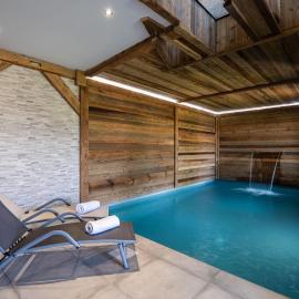 Chalet Bellevue, piscine intérieure, spa, vue lac