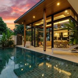 Luxe & Privacy Orchard Villas Pasak 4BR, hotelli kohteessa Laguna Phuket