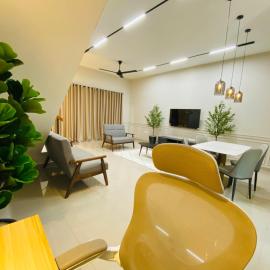 Hanah Home Pagoh, готель у місті Pagoh