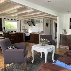 Holiday Home Charmantes Ferienhaus Hilda mit Terrasse by Interhome