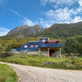 Holiday Home Stabben Blue House by Interhome、Storsæterのホテル