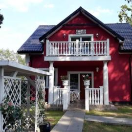 Holiday Home in Nowe Warpno direkt am Wasser by Interhome