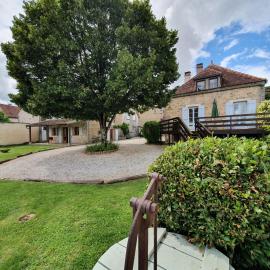 La Paillotte and La Petite Paillotte - 2 separate houses