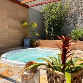 Casa com Jacuzzi Privativa Relaxamento Total em Águas de São Pedro