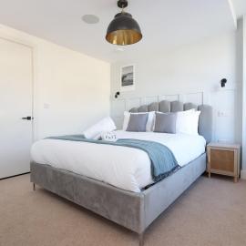 Albert Hall 1 Bed ApartHotel- Food & Bar Onsite