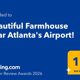 Beautiful Farmhouse near Atlanta's Airport!, hotel in Atlanta