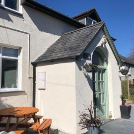 Calm country cottage, Hotel in Elerch