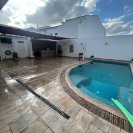 Apartamentos Luz De Doñana 2, hotel in Moguer