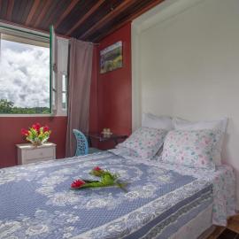 Villa Les Violettes, hotel in Morne-à-lʼEau