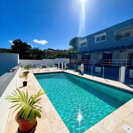 Over The Hill Residence - Your Tranquil Oasis, hotel em Grand Case
