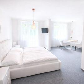 The Meetinka - Peaceful Stay, Jeseníky, hotel in Jeseník
