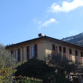 Villa Rosa primo piano, hotel Levantóban