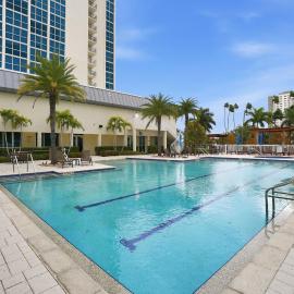 Luxurious Waterfront Condo at Alta Mar, hotel in Fort Myers