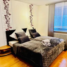 130 qm Apartment mit Garten und Stellplatz