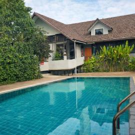 Rayong Valley Resort, hotelli kohteessa Ban Khao Chak Khaek (1)