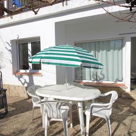 Apartamento para 4 pers cerca de la playa con aire y parking - ES-228-207