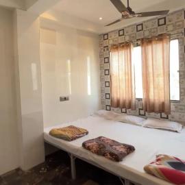 HOTEL IN UJJAIn、ウッジャインのホテル