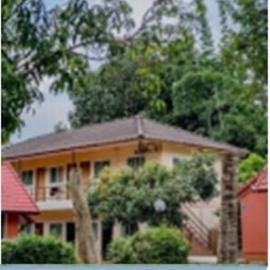Rockwood house Resort and Thai massage ร็อควู้ด เฮาส์ รีสอร์ท แอนด์ ทรงวาดนวดแผนไทยเพื่อสุขภาพ และสปา, hotel di Pak Chong