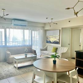 Spacious 3 Bedroom Appartement @Avida Allgauers, hotel a Città di Iloilo