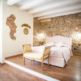 Residence Cà di Capri、ブッソレンゴのホテル