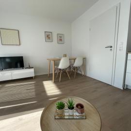 Zentrales, loftartiges Apartment in Lüdenscheid mit Balkon & Weitblick, hotel u gradu Lidenšajd