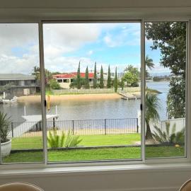 4-Bedroom Luxury Waterfront Home in Broadbeach