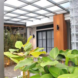 Liorasuite 4 BR with Jacuzzi Billiard Pingpong in KBP