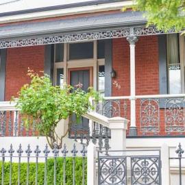 Queen of Charles 4BR Large Luxury Home