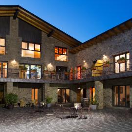 Allotjament Rural Cal Miquel โรงแรมในAnserall