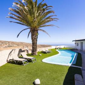 Oasis Tenerife Rentals con Piscina climatizada, Cocina exterior y Barbacoa