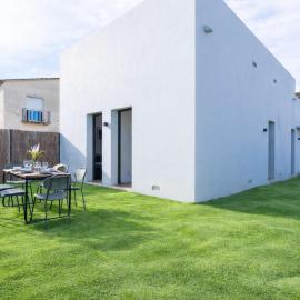 Jouvacations Villa Osona, hotel a Vilafant