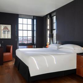 Grosvenor House Suites