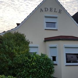 Haus Adele, хотел в Лабое