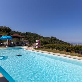 Villa di Anna & Marco - appartamento con piscina