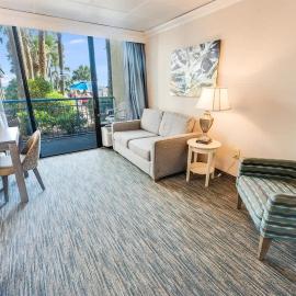 Heated pools and direct oceanfront at Coral Beach, hotel a Myrtle Beach
