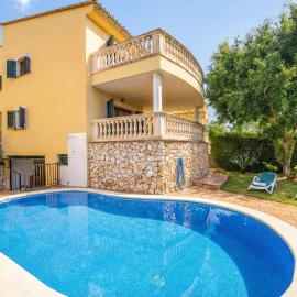 Ideal Property Mallorca - Can Besso, Hotel in Alcanada