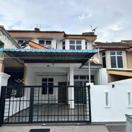 BB Senawang Homestay