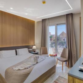 Horizon Pyramids Boutique, hotel in Cairo