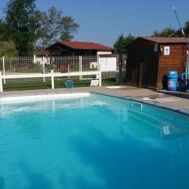 ZEcamping 3 étoiles familial pet friendly avec piscine et restaurant
