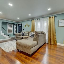 South Euclid Home 10 Minutes to Cleveland Clinic