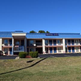 Royal Inn & Suites, hotel di Douglasville