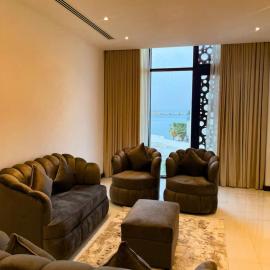 شقة فخمة بإطلالة بحرية في امواج, hotel u gradu 'Muharraq'
