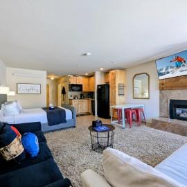 Edgewater 1436 by SummitCove Lodging in Colorado