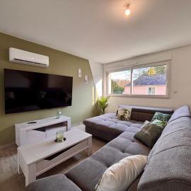 Maison Verde - Maison moderne cozy avec extérieur, hotel a Clermont-Créans