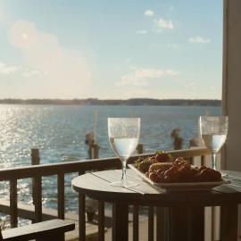 Bayfront Bliss Your Waterfront Getaway